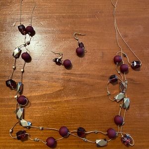 Necklace and earring set.